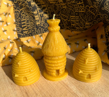 Load image into Gallery viewer, Beeswax Thatched Bee Candle