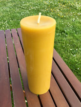 Load image into Gallery viewer, Rustic Beeswax Pillar Candle 19x6cm