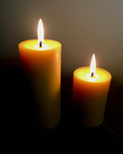 Load image into Gallery viewer, Celtic Beeswax 6cm Rustic Pillar Candles - alight