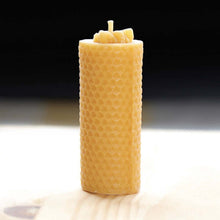 Load image into Gallery viewer, Celtic Beeswax Candles, Solid honeycomb bee
