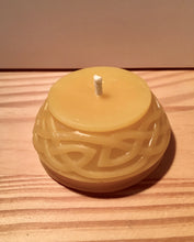 Load image into Gallery viewer, Pair of Celtic Ribbon Beeswax Candles
